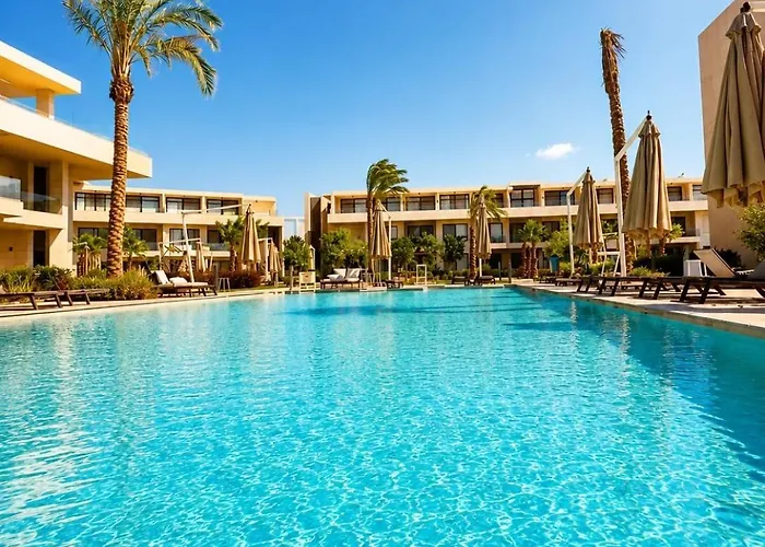 جي كربس Hurghada